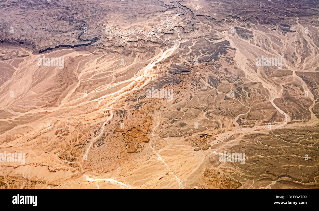 Vista aerea del deserto, sullo sfondo della natura o texture, Egitto. Foto Stock