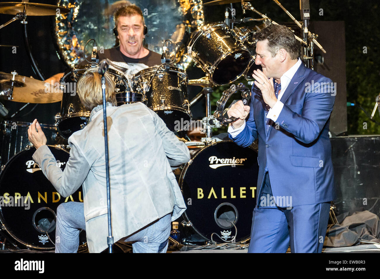 Barcellona, in Catalogna, Spagna. Il 21 giugno, 2015. SPANDAU BALLET si esibisce dal vivo sul palco del 'Pedralbes Music Festival' a Barcellona con i loro 'Soul ragazzi di tutto il mondo occidentale vivono' tour © Matthias Oesterle/ZUMA filo/ZUMAPRESS.com/Alamy Live News Foto Stock