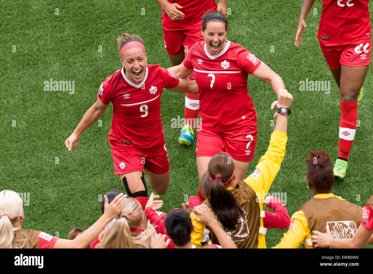 Giugno 21, 2015: Josee BELANGER del Canada celebra il suo obiettivo durante un turno di 16 match tra il Canada e la Svizzera alla FIFA Coppa del Mondo Donne Canada 2015 in BC Place Stadium il 21 giugno 2015 a Vancouver in Canada. Il Canada ha vinto 1-0. Sydney bassa/Cal Sport Media. Foto Stock
