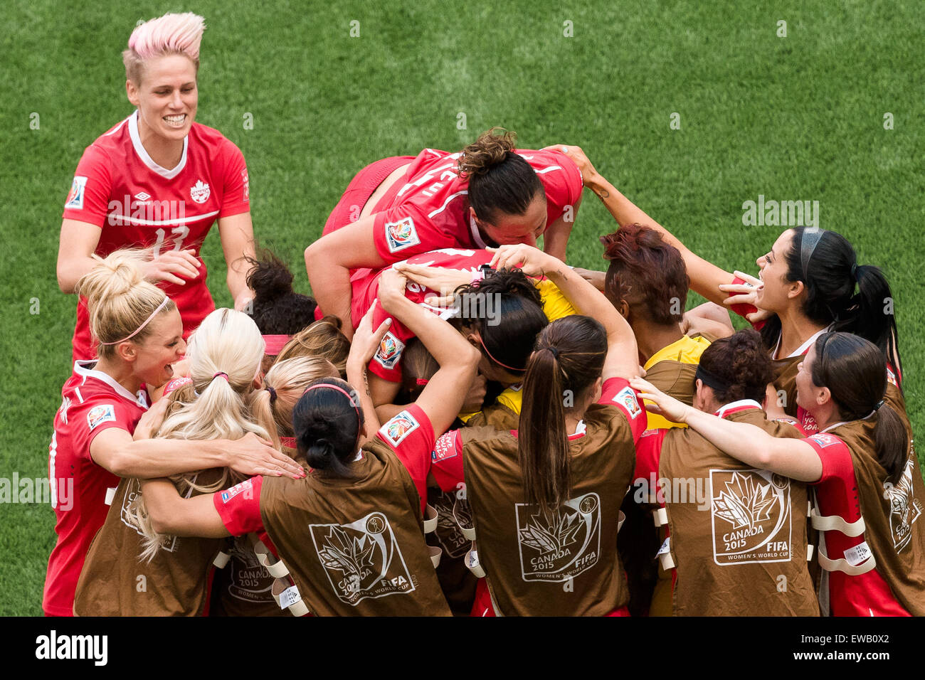 Giugno 21, 2015: Josee BELANGER del Canada celebra il suo obiettivo durante un turno di 16 match tra il Canada e la Svizzera alla FIFA Coppa del Mondo Donne Canada 2015 in BC Place Stadium il 21 giugno 2015 a Vancouver in Canada. Il Canada ha vinto 1-0. Sydney bassa/Cal Sport Media. Foto Stock