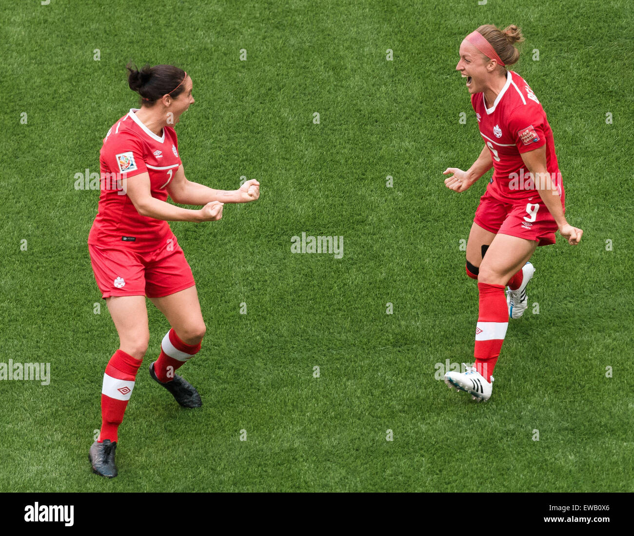 Giugno 21, 2015: Josee BELANGER del Canada celebra il suo obiettivo durante un turno di 16 match tra il Canada e la Svizzera alla FIFA Coppa del Mondo Donne Canada 2015 in BC Place Stadium il 21 giugno 2015 a Vancouver in Canada. Il Canada ha vinto 1-0. Sydney bassa/Cal Sport Media. Foto Stock