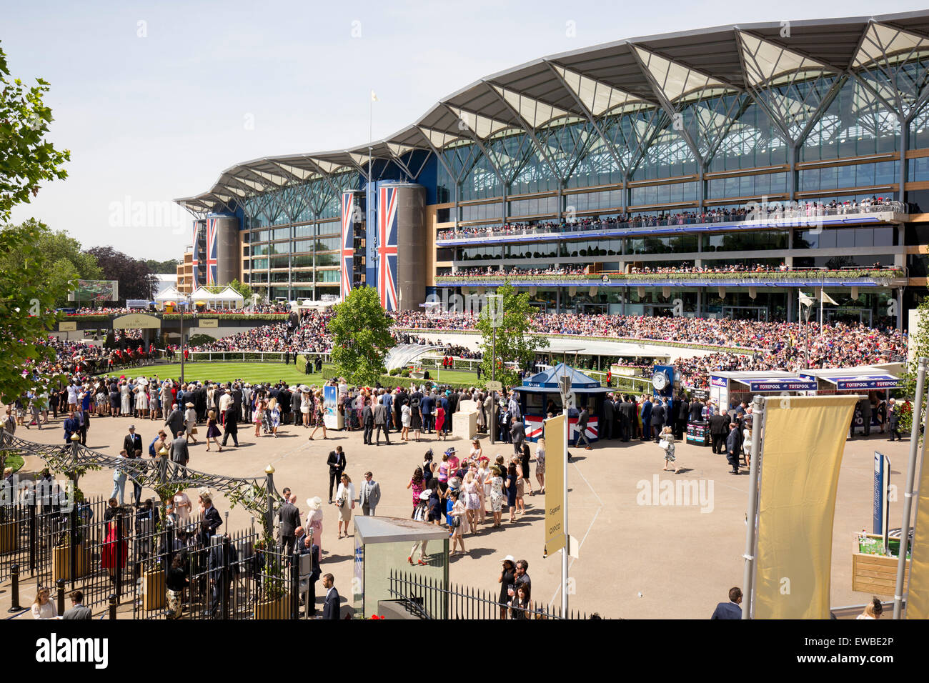Royal Ascot Ladies giorno gare Foto Stock