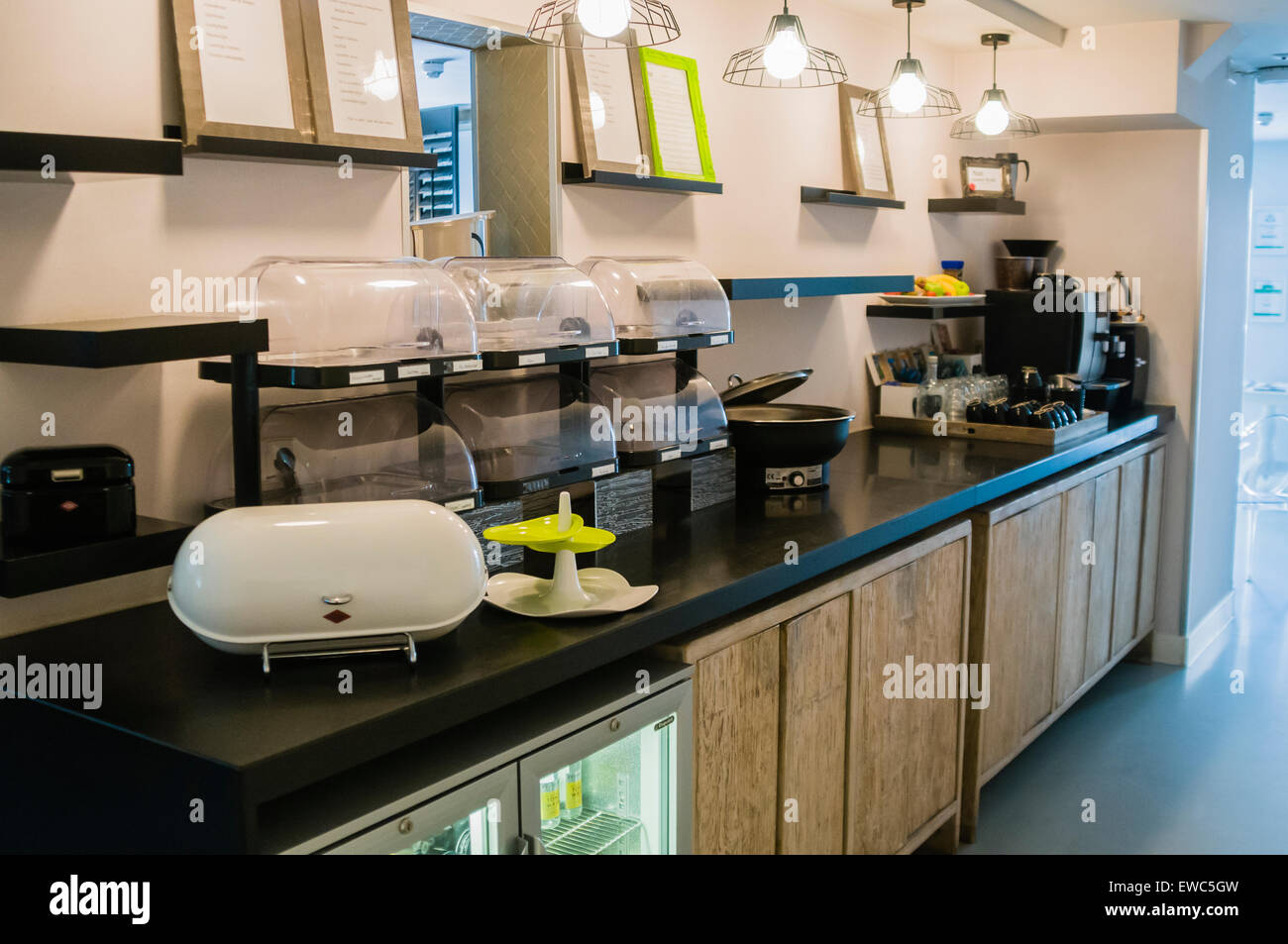 Caffè e bar per la colazione in un hotel Foto Stock