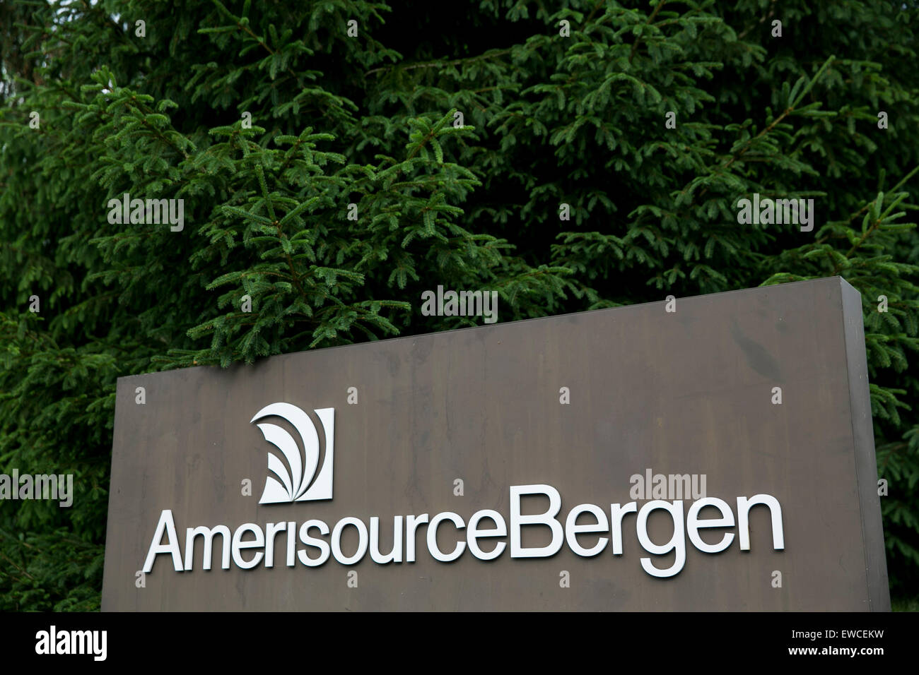 Un logo segno al di fuori della sede di AmerisourceBergen in Chesterbrook, Pennsylvania. Foto Stock