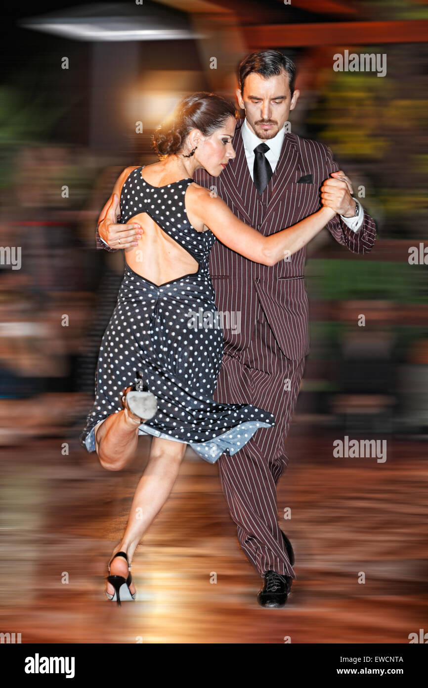 Gabriel Marino e Fatima Vitale ballare il tango argentino Foto Stock