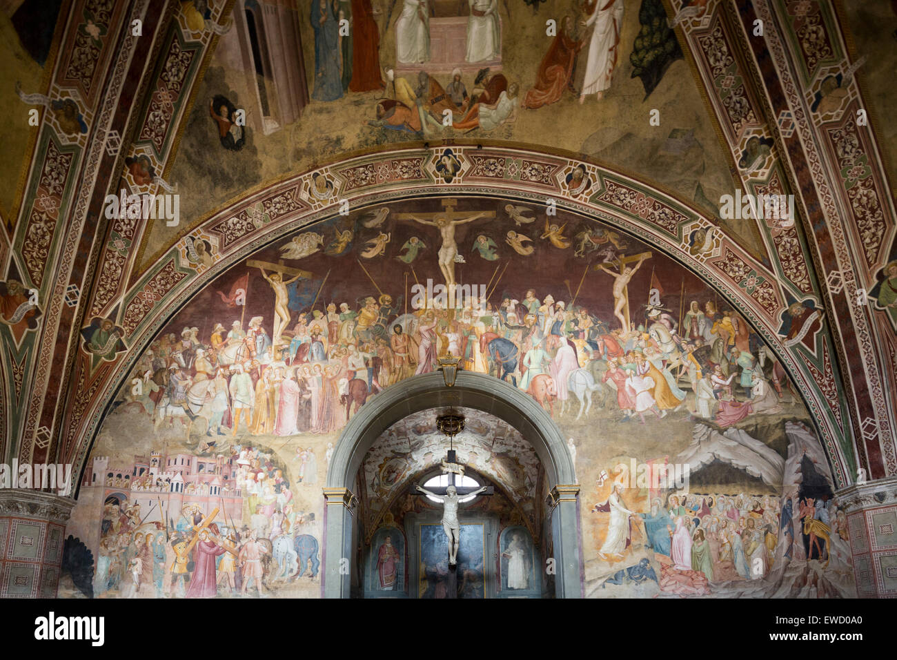 Parete altare della crocifissione, Cappella Spagnola, Santa Maria Novella, Firenze, Italia Foto Stock