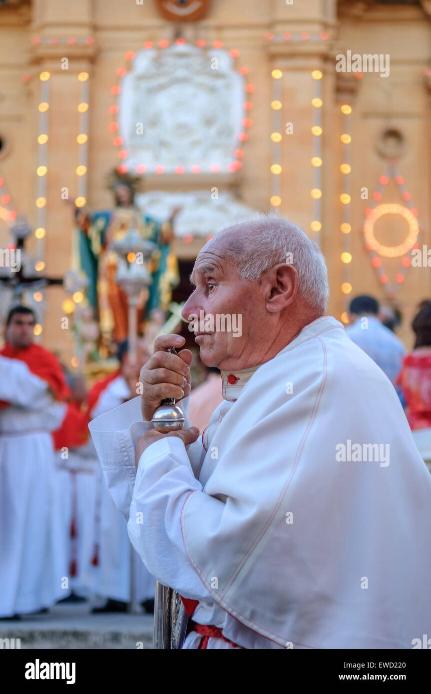 Festa religiosa nel villaggio di Fontana Gozo Malta Foto Stock