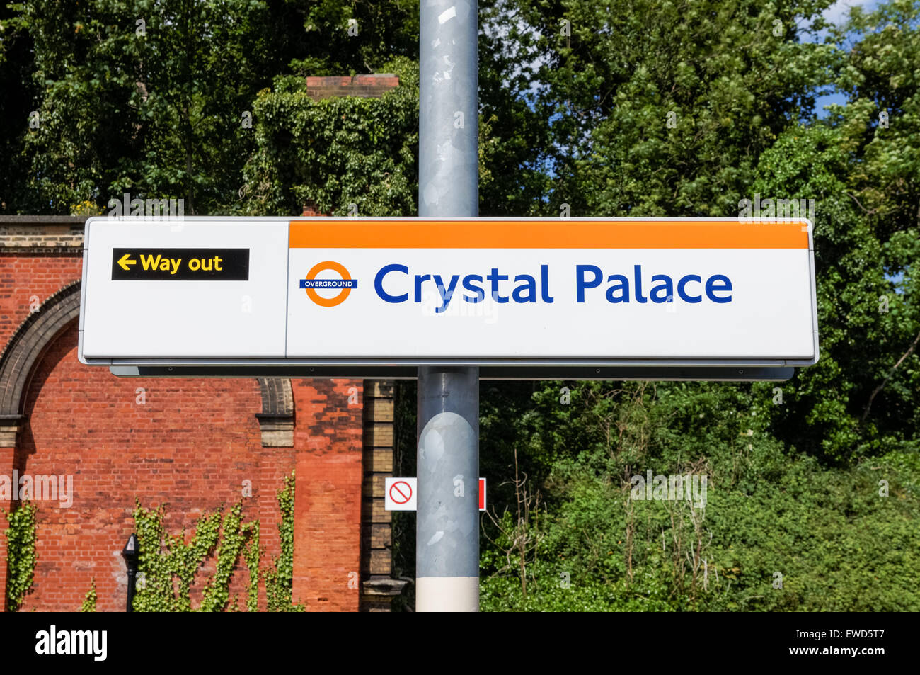 Crystal Palace station segno Londra Inghilterra Regno Unito Regno Unito Foto Stock