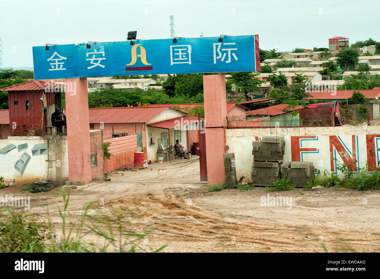 Un Cinese sito in costruzione in Angola Foto Stock