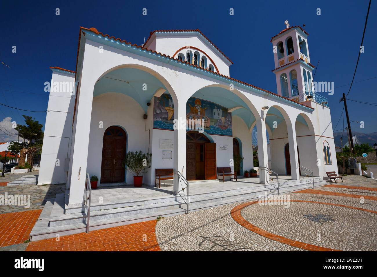 Chiesa greco ortodossa in Antirio villaggio in Grecia occidentale Foto Stock