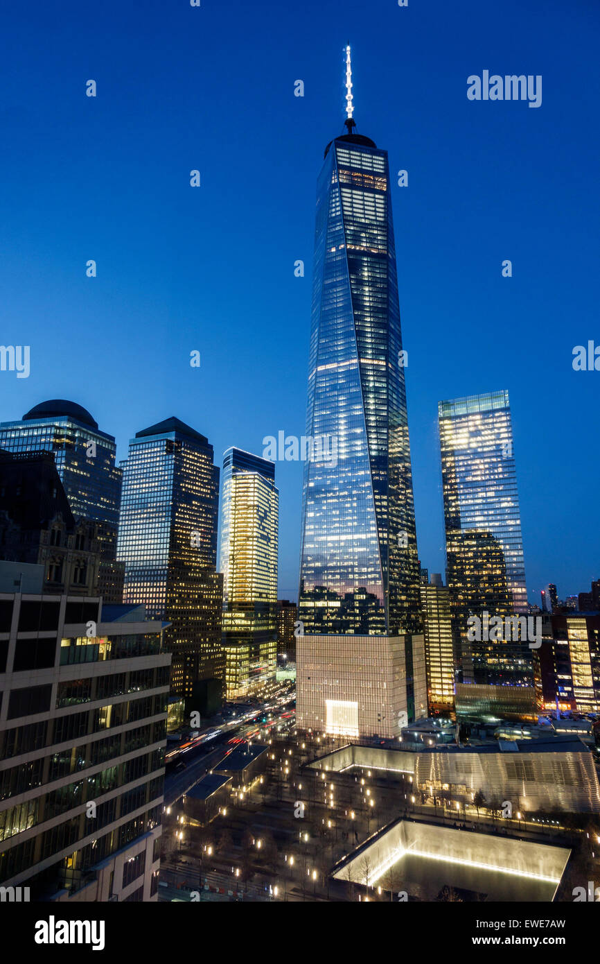 New York City,NY NYC,Manhattan,Lower,Financial District,One World Trade Center,centro,grattacieli alti grattacieli edifici grattacieli,b Foto Stock