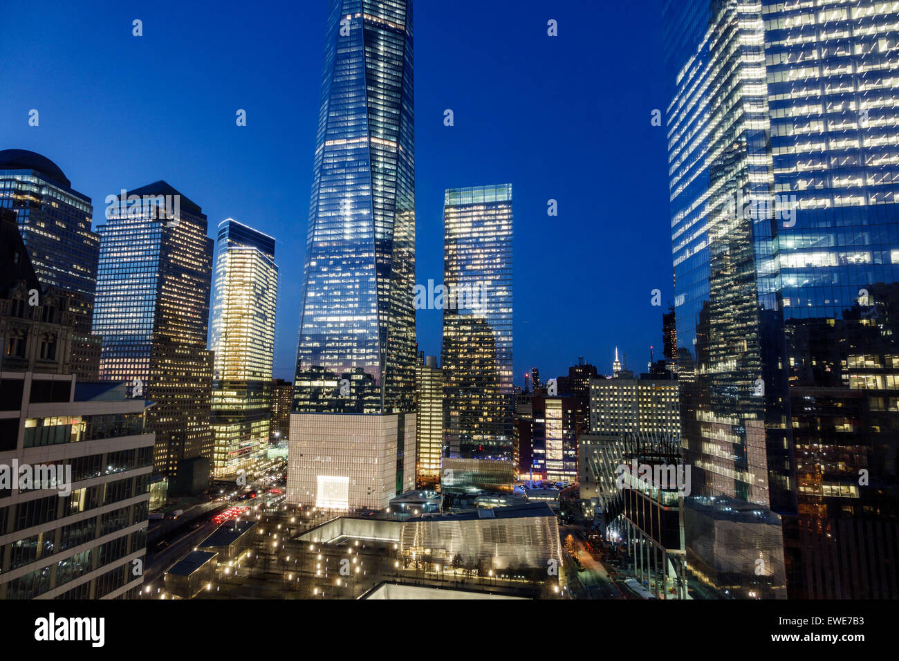 New York City,NY NYC,Manhattan,Lower,Financial District,One World Trade Center,centro,grattacieli alti grattacieli edifici grattacieli,b Foto Stock