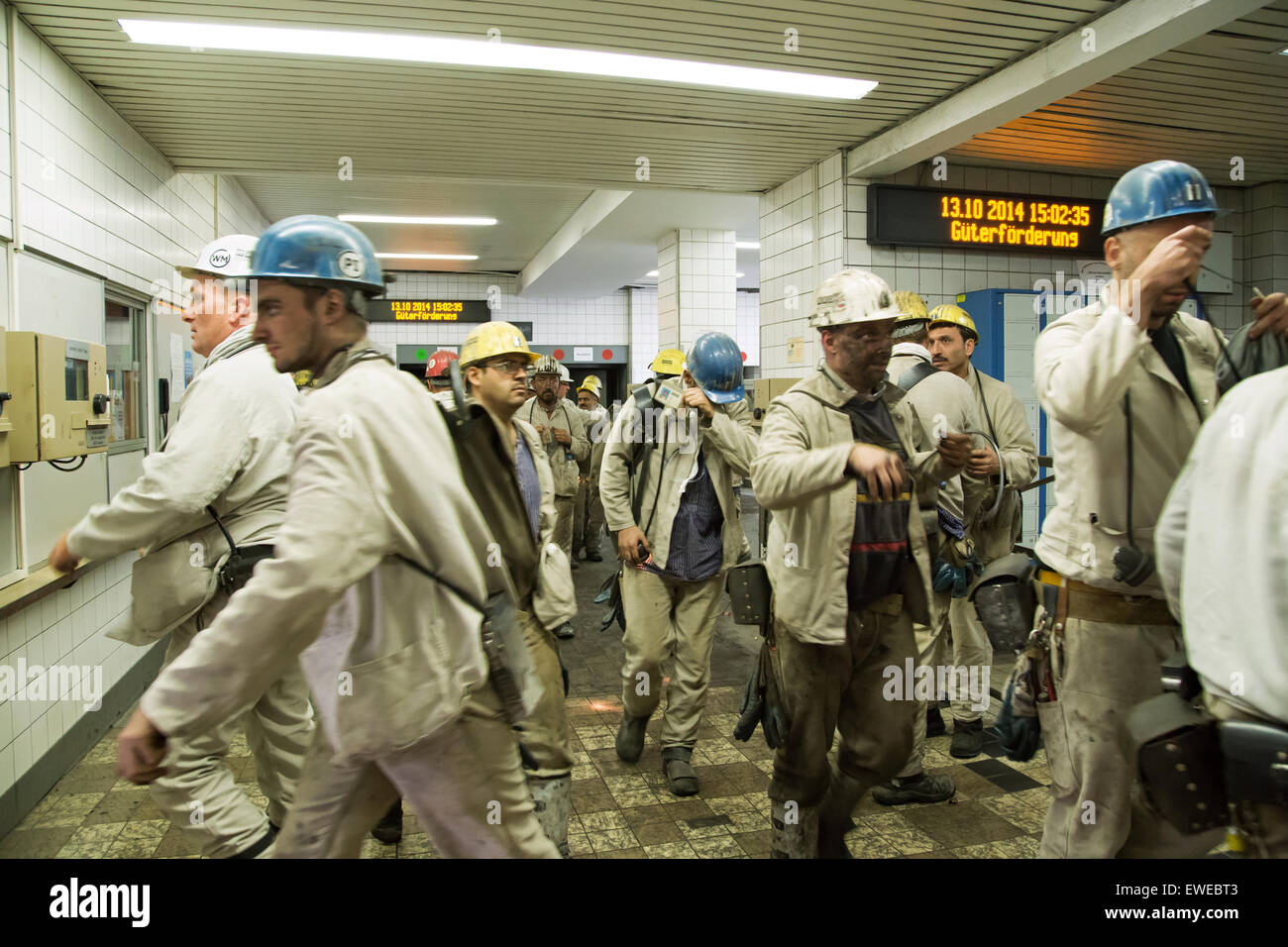 Bottrop, Germania, minatori poco dopo la fine della miniera Prosper-Haniel Foto Stock
