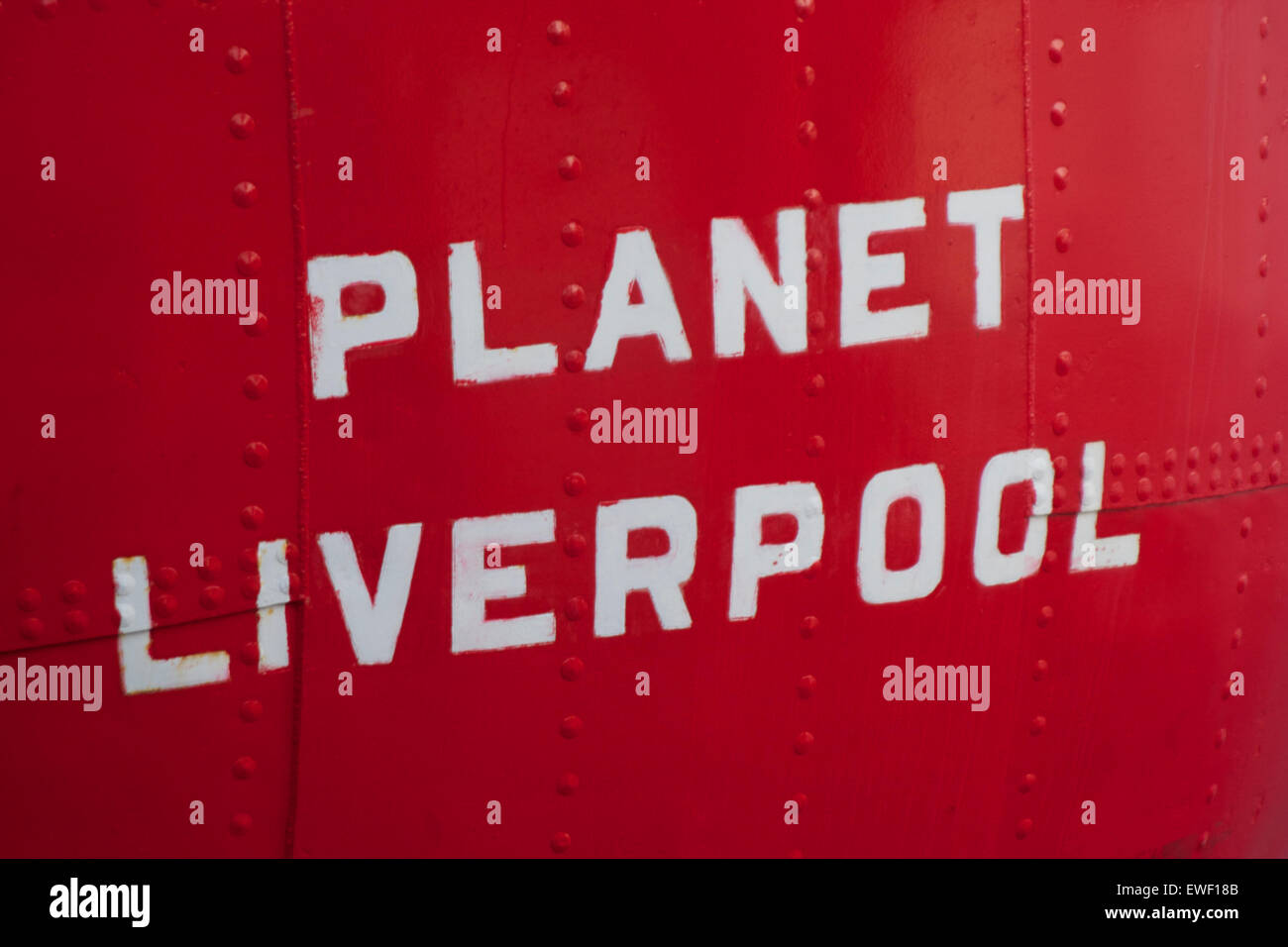 Pianeta Liverpool segno in barca Foto Stock