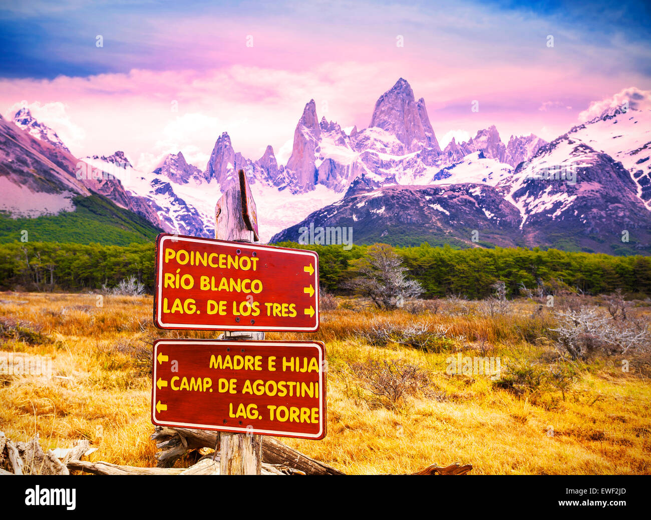 Segni di parco in parco nazionale Los Glaciares, Fitz Roy Mountain Range, Argentina. Foto Stock