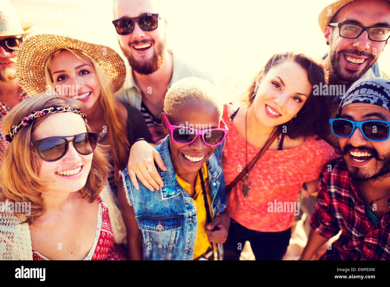 Il legame di amicizia Relax Estate spiaggia felicità Concept Foto Stock