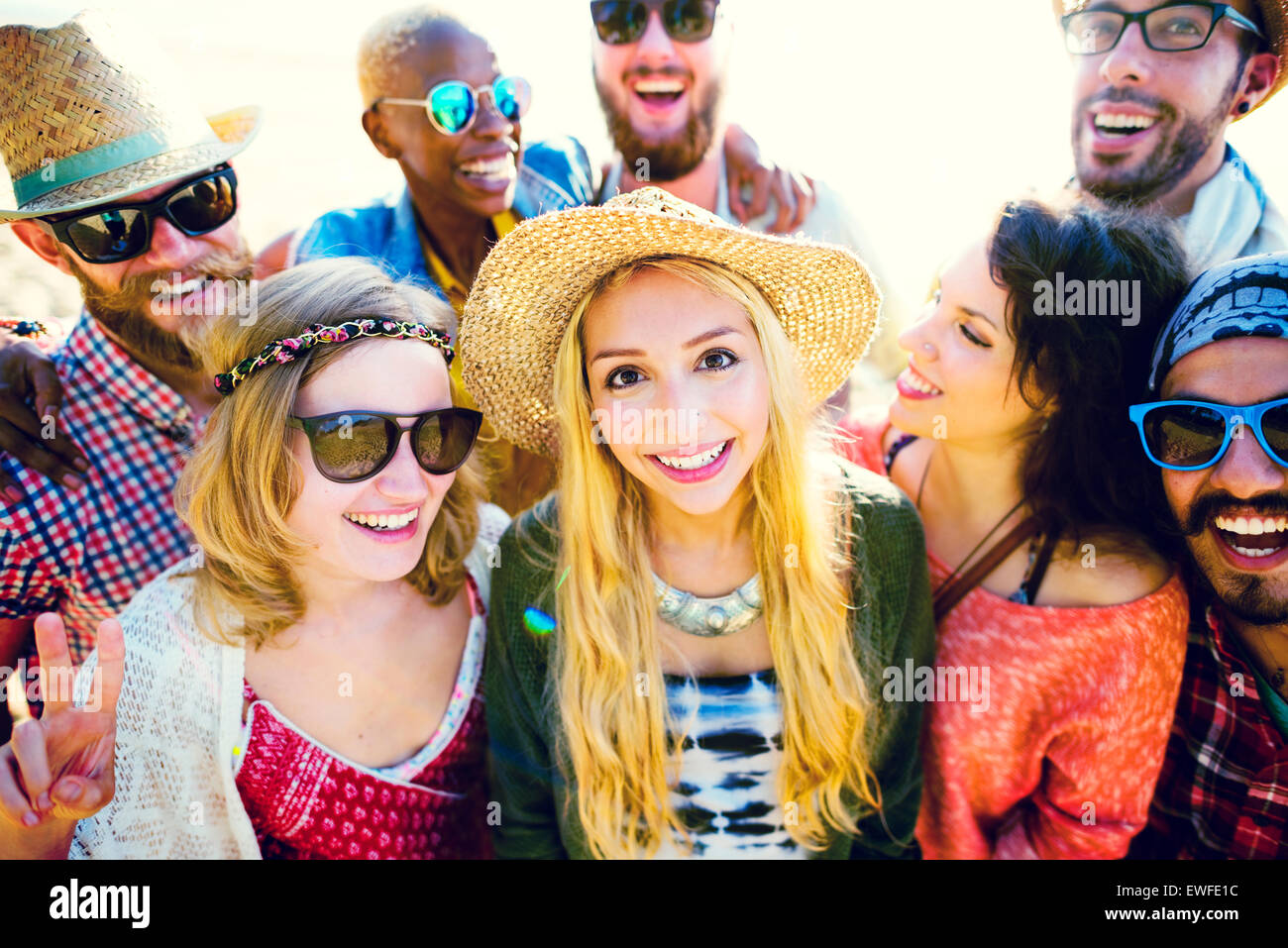 Il legame di amicizia Relax Estate spiaggia felicità Concept Foto Stock