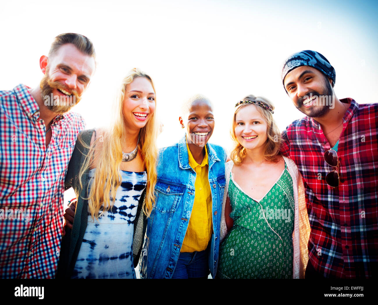Il legame di amicizia Relax Estate spiaggia felicità Concept Foto Stock