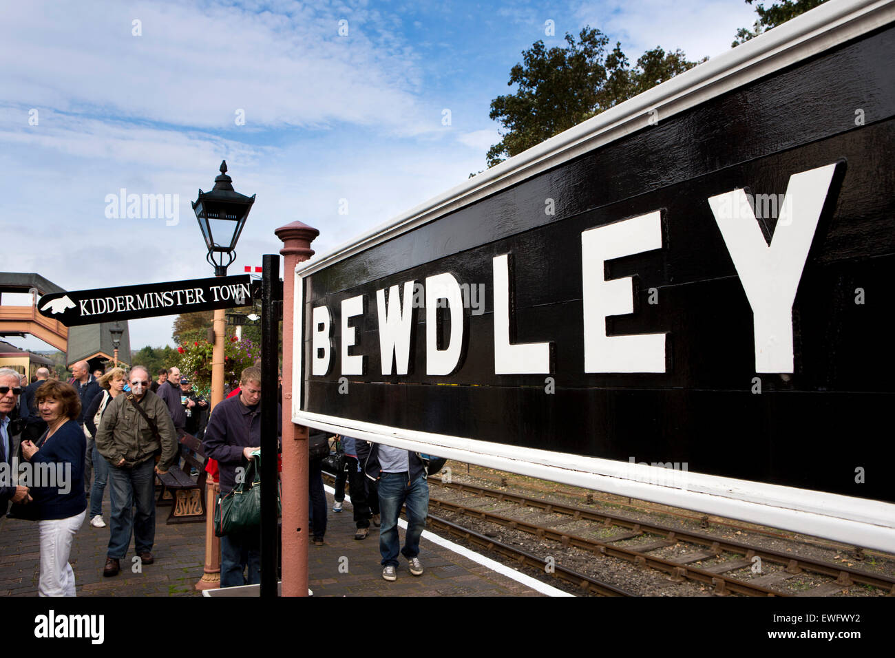 Regno Unito, Inghilterra, Worcestershire, Bewdley, Severn Valley Railway Station segno della piattaforma Foto Stock
