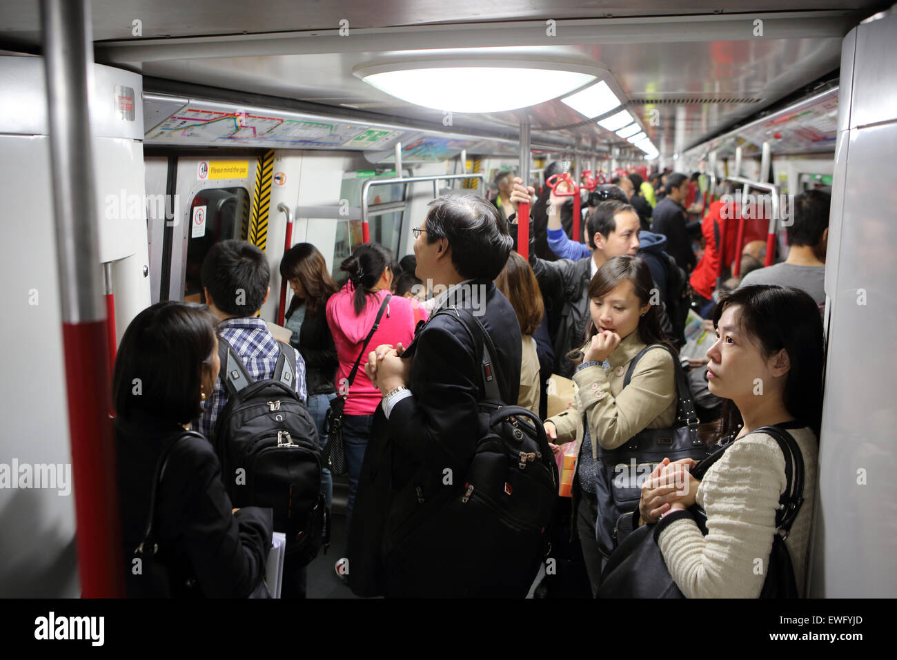Hong Kong Cina la gente in metropolitana Foto Stock