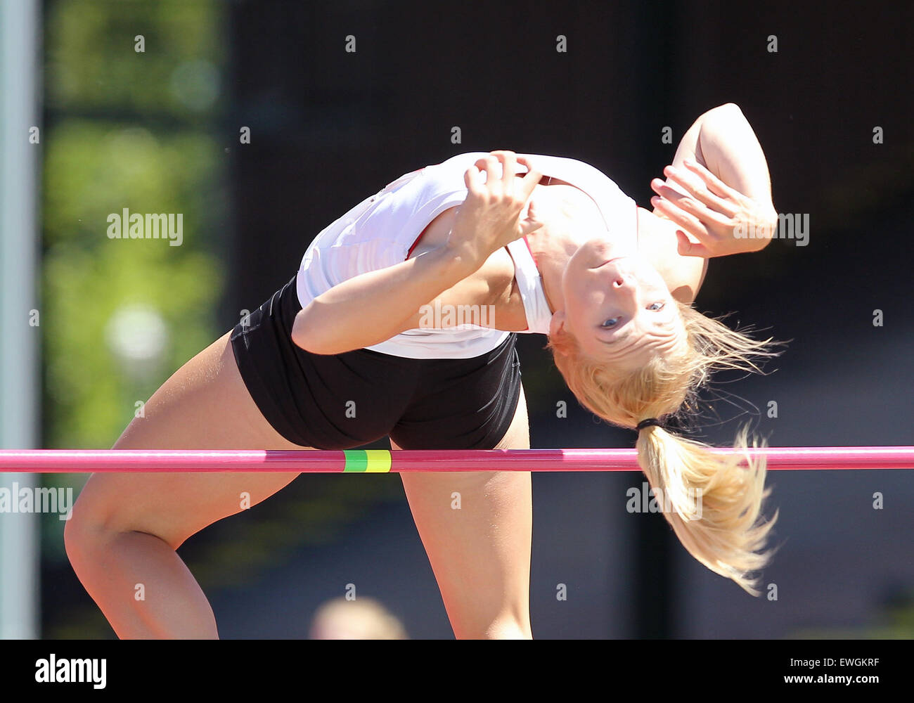 Giugno 25, 2015: Kaylee Hinton compete nel Junior la Eptathlon Salto in alto al 2015 USATF Track & Field Championships nello storico campo Hayward, Eugene, o. Larry C. Lawson/CalSportMedia Foto Stock