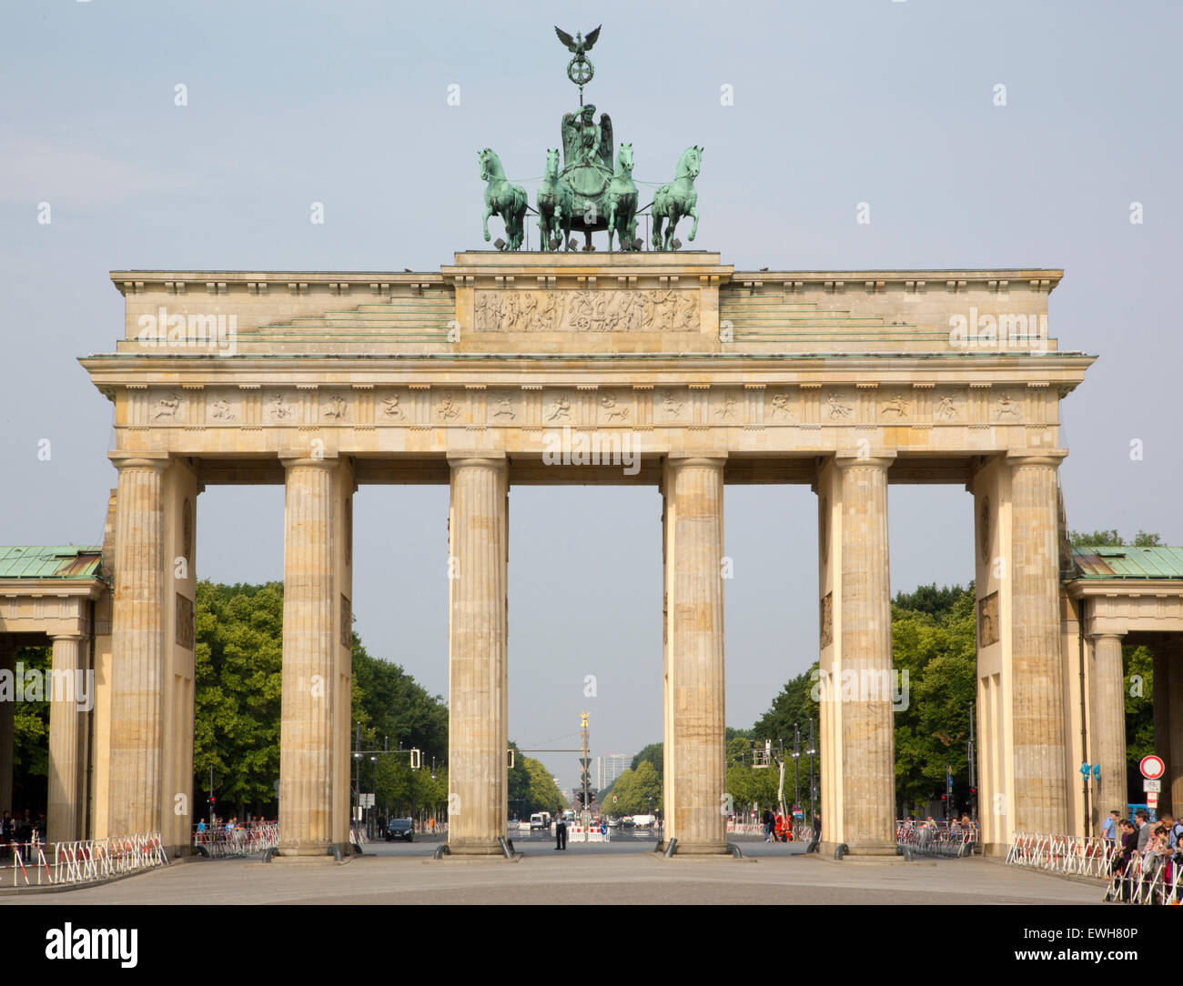 La Porta di Brandeburgo a Berlino, capitol di La Repubblica federale di Germania Foto Stock