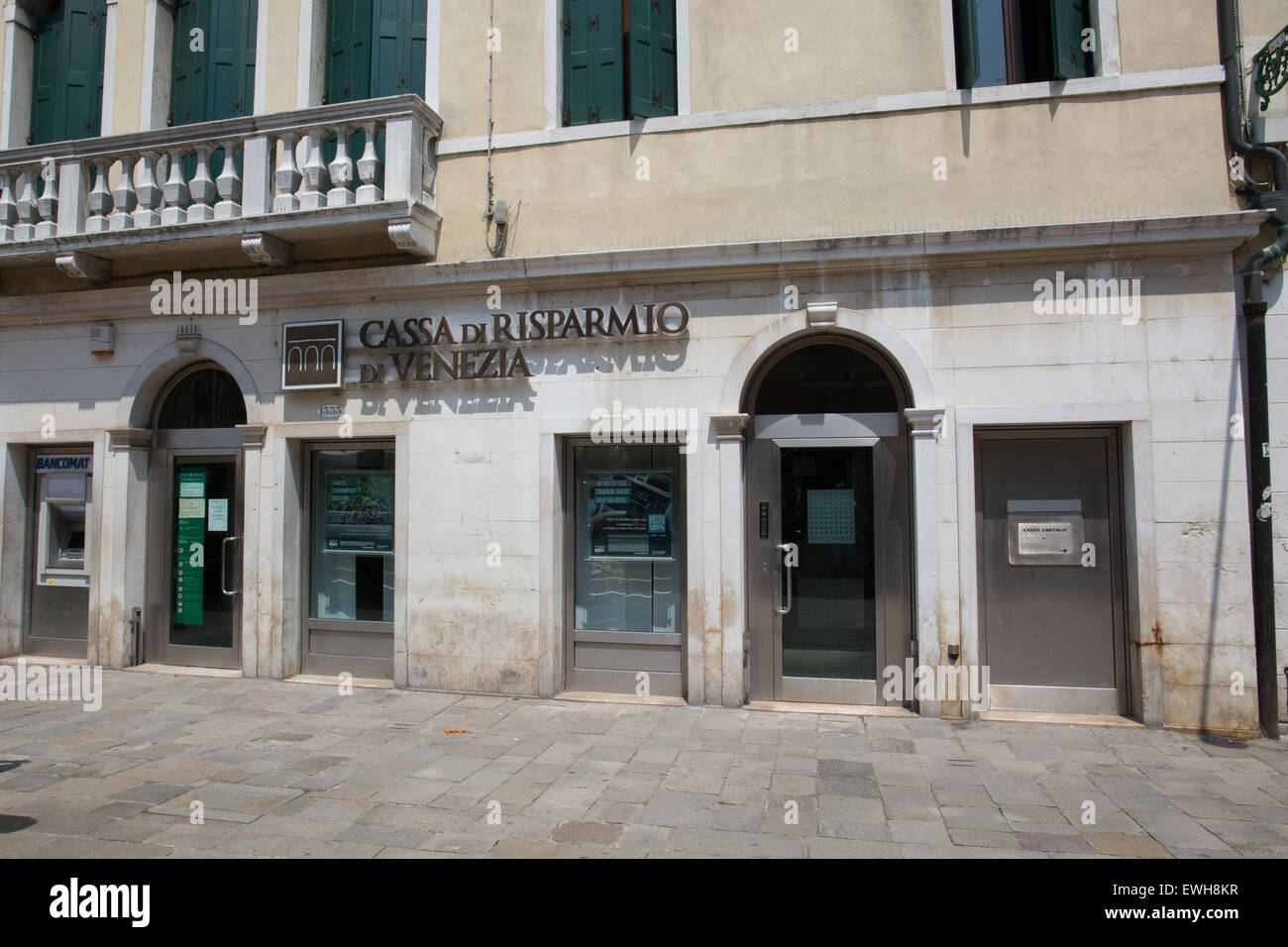 La Cassa di Risparmio di Venezia banca a Venezia Italia Foto stock - Alamy