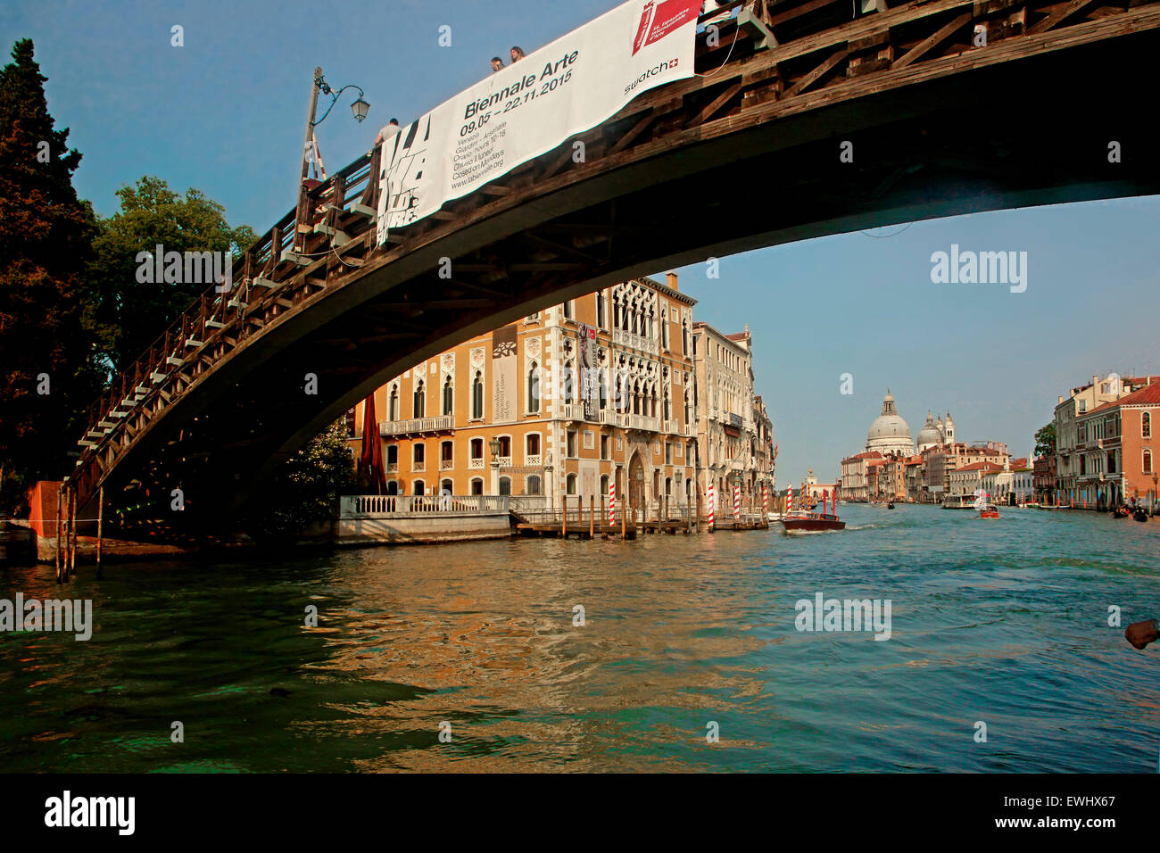 Venezia - Ponte dell'Accademia e Palazzo Cavalli Franchetti-- Ponte dell'Accademia e Palazzo Cavalli-Franchetti Foto Stock