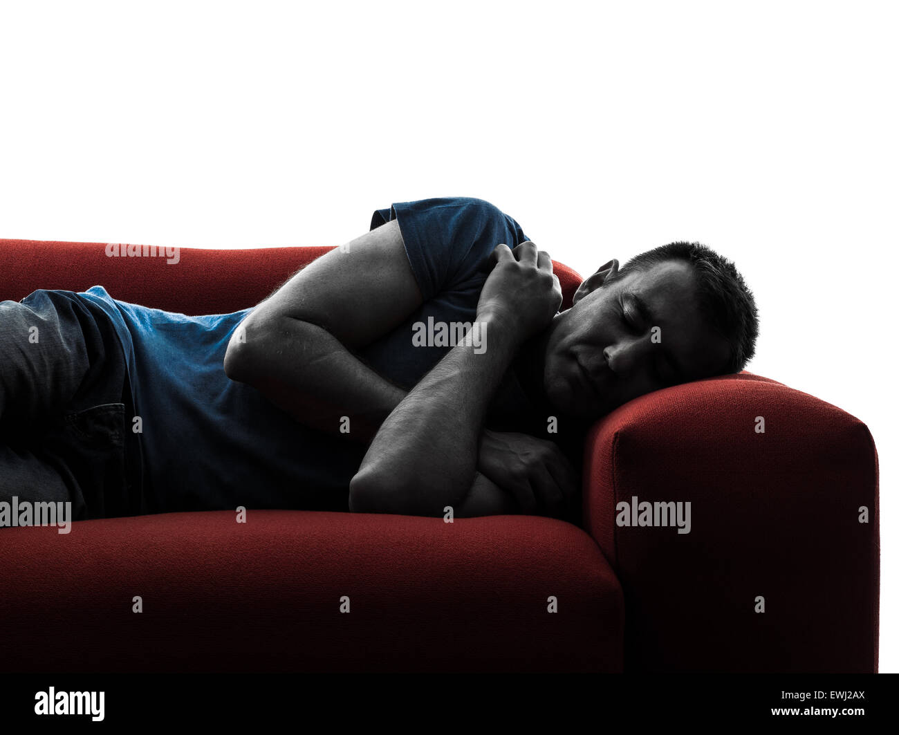 Un uomo caucasico divano lettino dormire in silhouette isolati su sfondo bianco Foto Stock