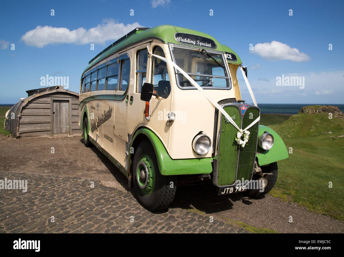 Antique pulmann visto sull Isola Santa Lindisfarne, Northumberland, England, Regno Unito Foto Stock