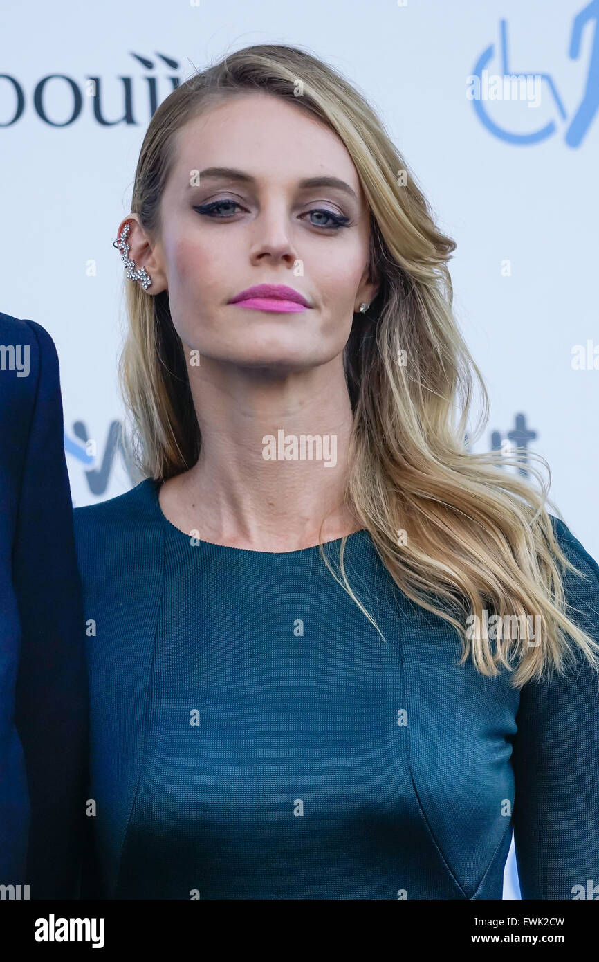 Londra, Regno Unito. Il 27 giugno, 2015. Emma Merchant assiste la Fondazione aborigeno inaugurale di gala presso il Museo di Storia Naturale di Londra. Credito: Vedere Li/Alamy Live News Foto Stock