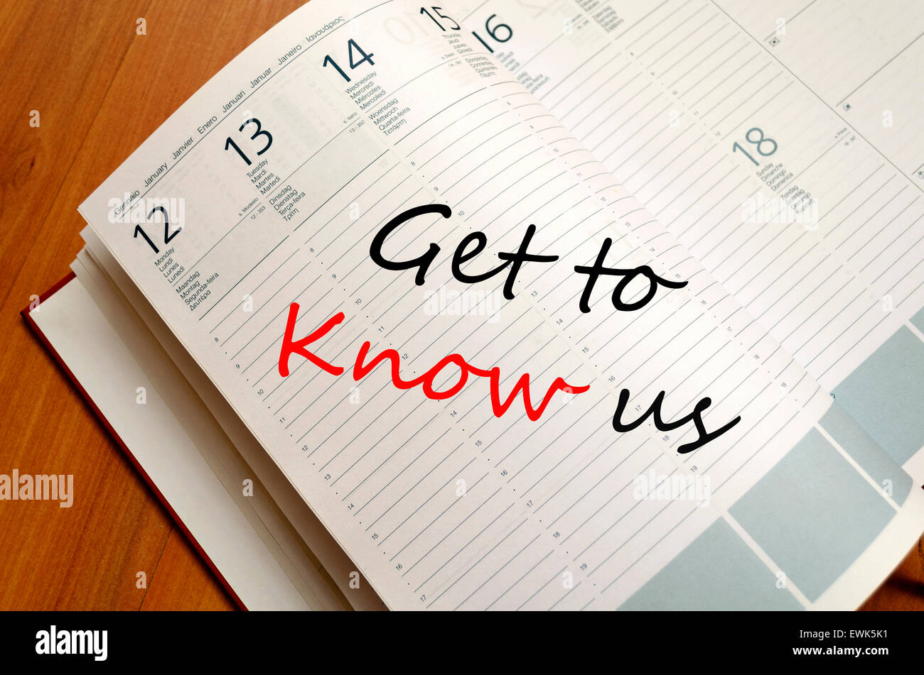 Business Notepad sul tavolo di legno e il concetto di testo Foto Stock