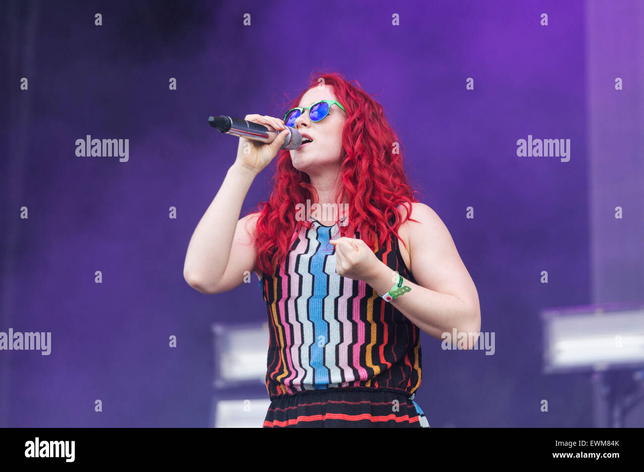 Londra, UK, 28 giugno 2015. Katy B Live performance al Festival Wireless, Finsbury Park Credit: Robert Stainforth/Alamy Live News Foto Stock