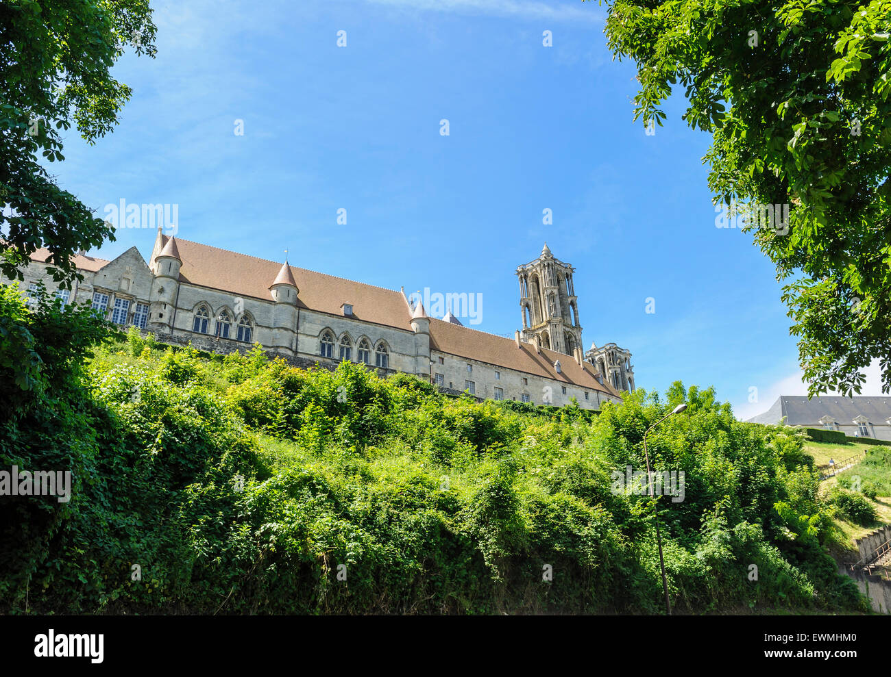 Cattedrale di laon immagini e fotografie stock ad alta risoluzione Alamy