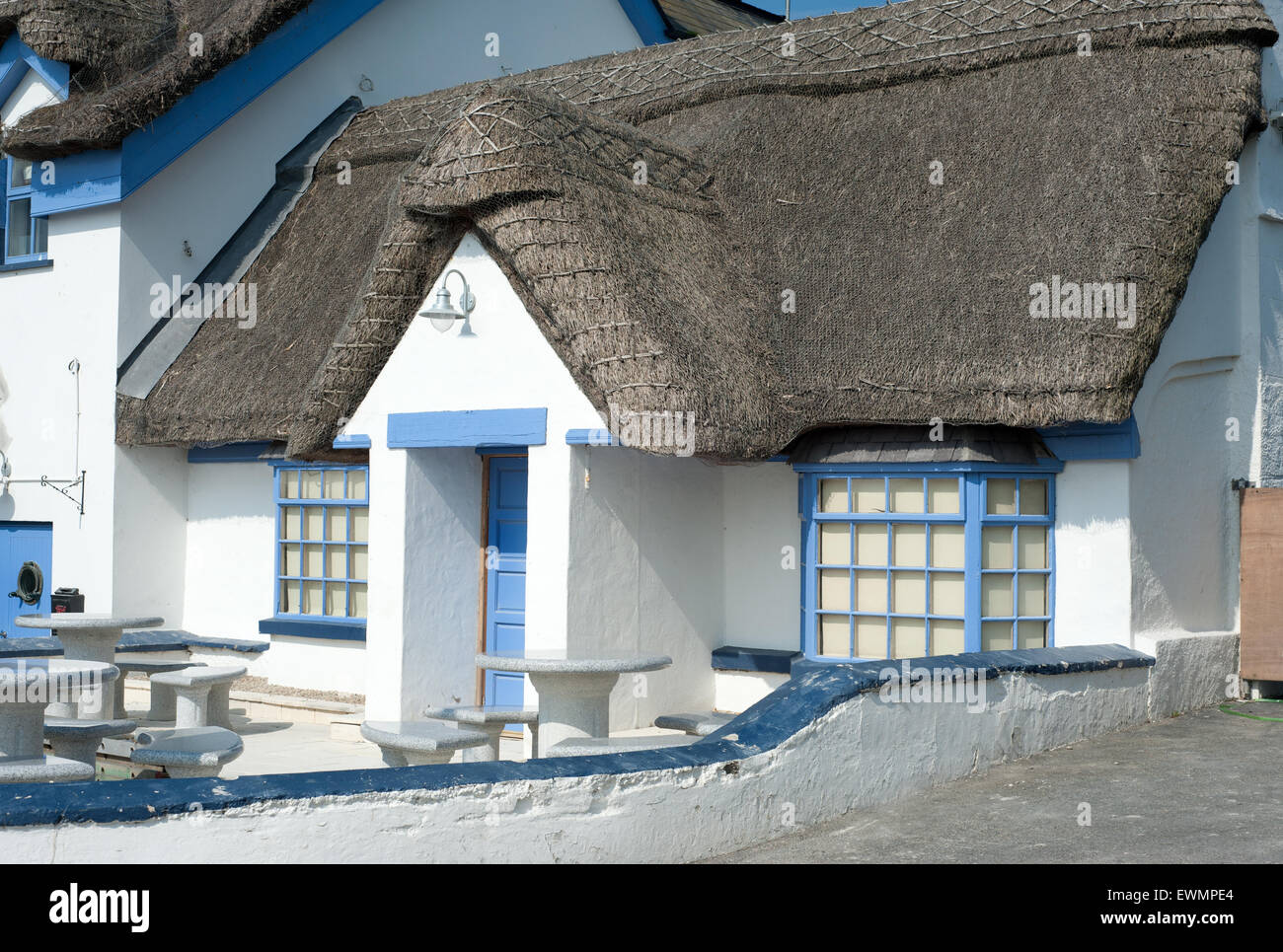 Irlanda, County Wexford, Kilmore Quay Hotel, (ex casa in legno) Foto Stock