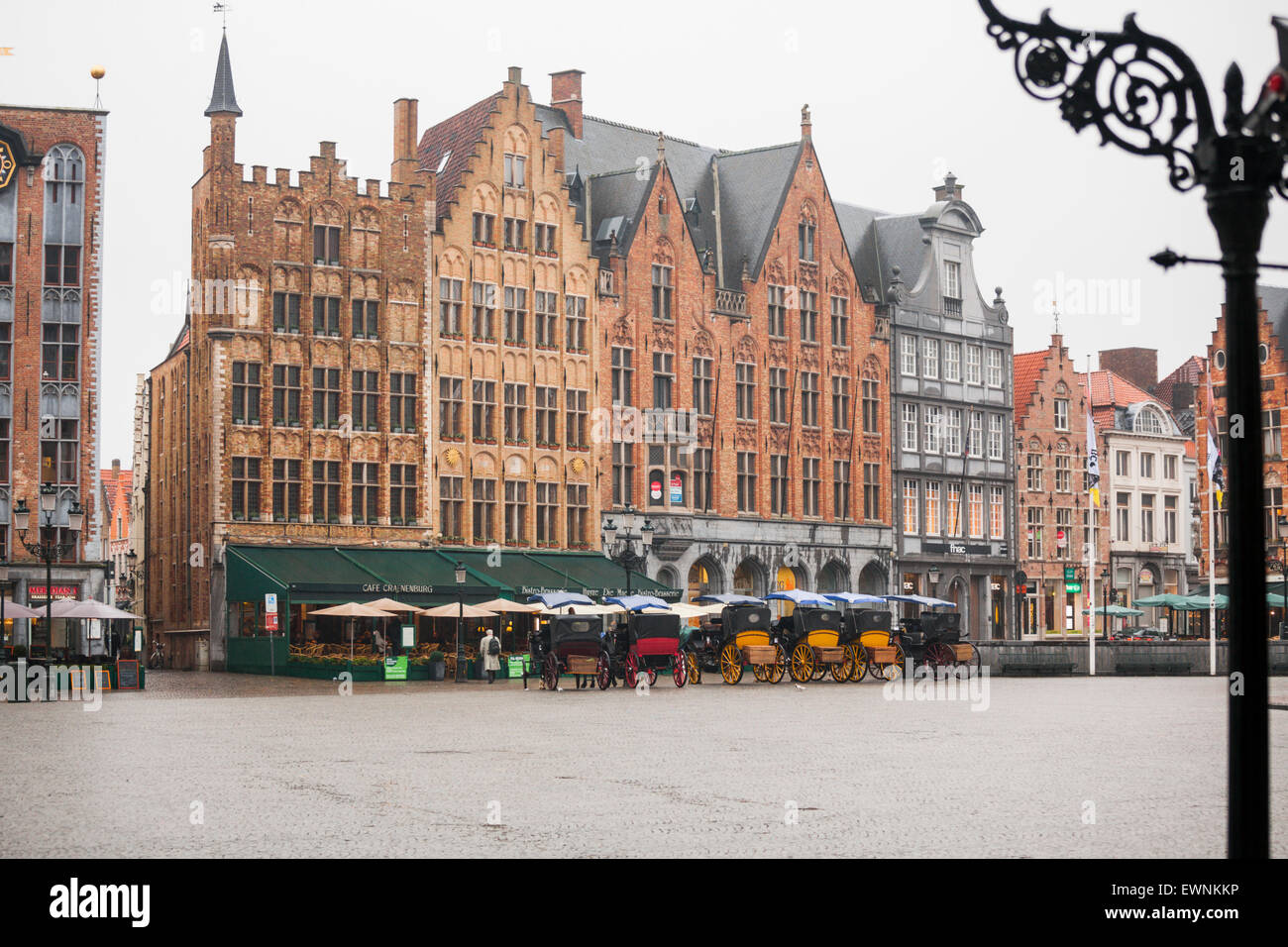 Piazza principale, il centro storico di Bruges, Belgio Foto Stock