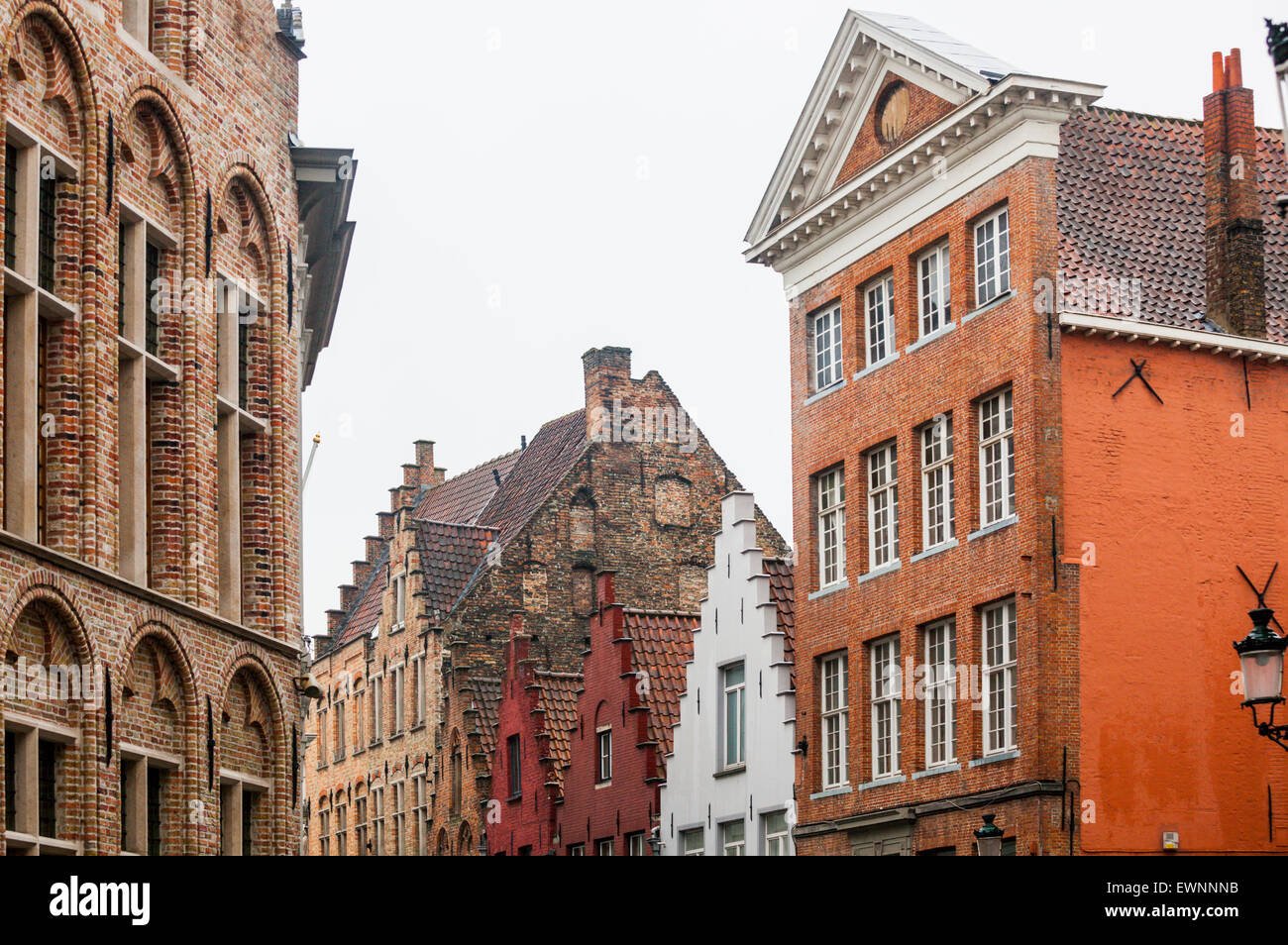 Le case e gli edifici, il centro storico di Bruges, Belgio Foto Stock