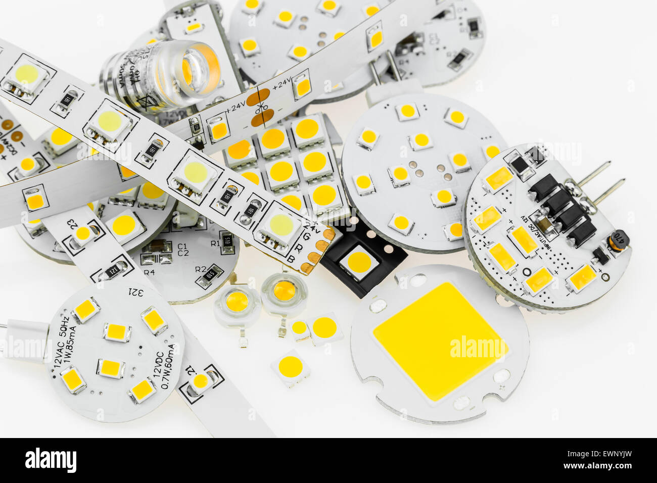 Diversi G4 lampadine a LED con elettronica diversa e strisce LED e di varie dimensioni e potenza chip SMD Foto Stock