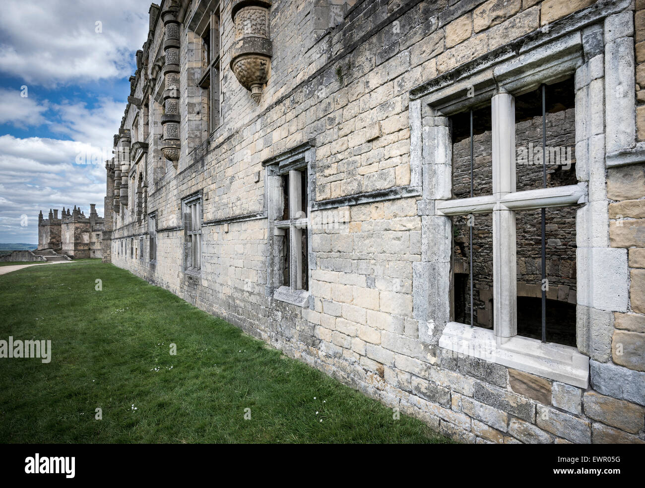 Esterno del long range a Bolsover Castle nel Derbyshire, Inghilterra. Foto Stock