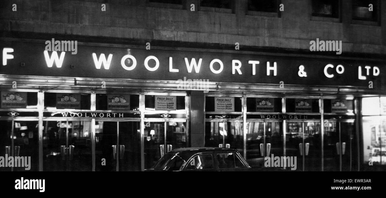 Woolworth Department Store, Clayton Street, Newcastle, 13 febbraio 1963. Foto Stock