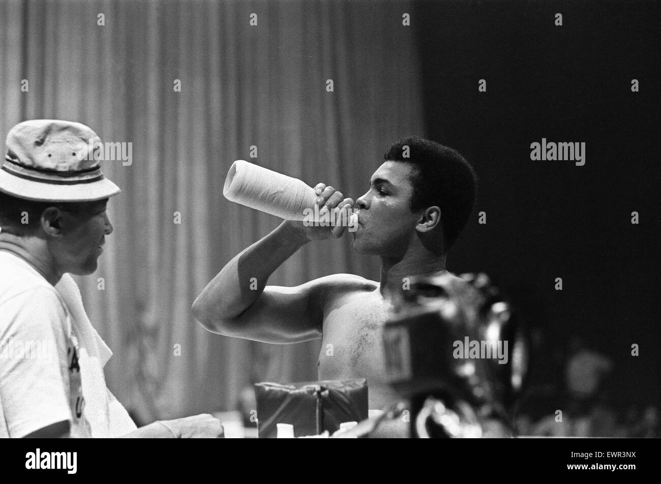 Muhammad Ali allenamento in vista della sua lotta con Bugner a Las Vegas. 4° febbraio 1973 Foto Stock