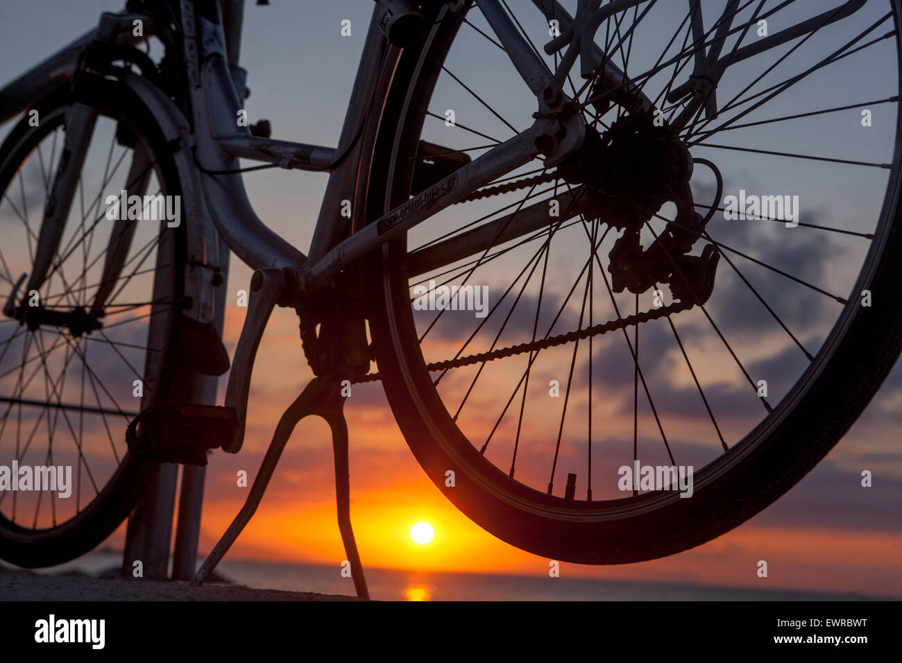 Creta Grecia bicicletta nel tramonto in bicicletta scenario Foto Stock