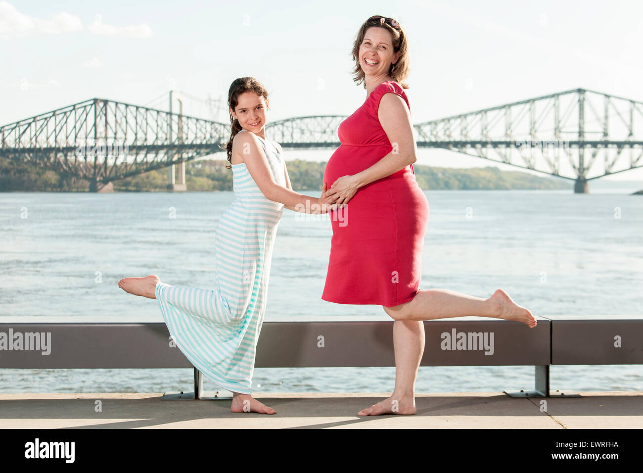 Gravidanza madre e figlia Foto Stock