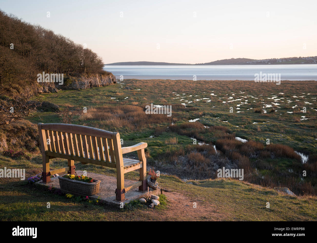White creek baia vicino a Arnside, Cumbria. Foto Stock