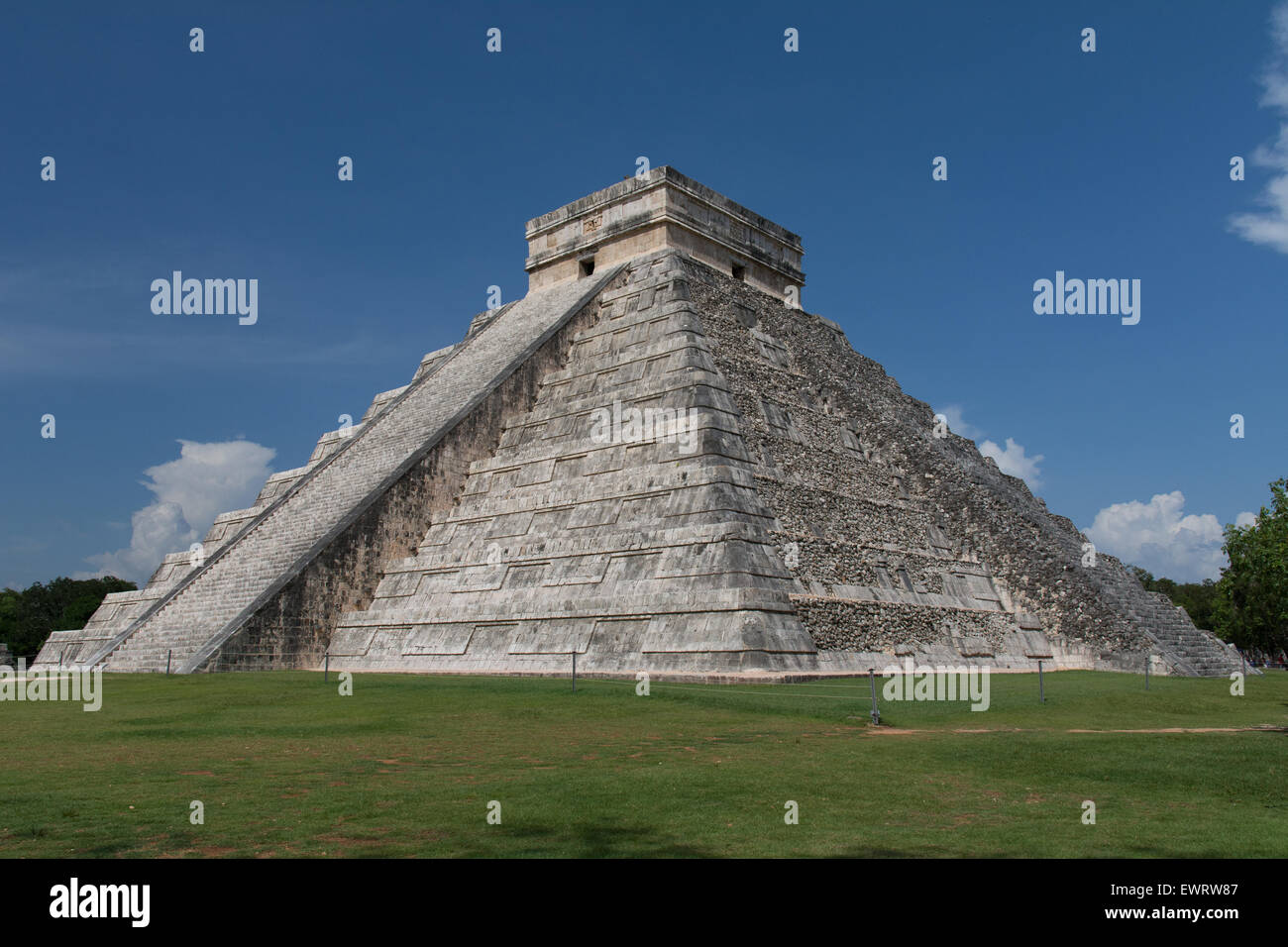 Chichen Itza, Messico con assenza di turisti, tempio Maya Foto Stock