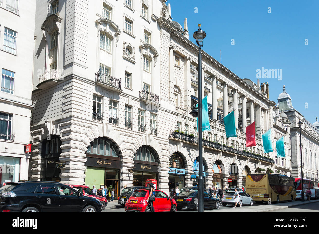 Le Meridien Piccadilly Hotel, Piccadilly, City of Westminster, Londra, Inghilterra, Regno Unito Foto Stock