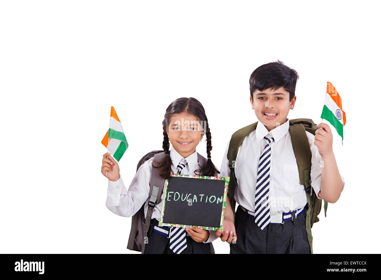 2 bambini indiani amici studente che mostra la Bacheca il giorno della Repubblica Foto Stock