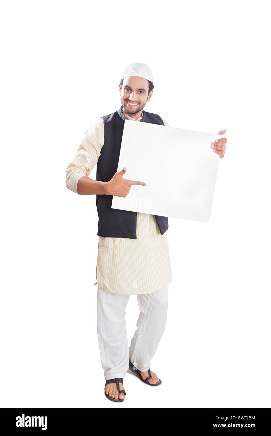 1 musulmani indiani uomo che mostra la Bacheca Foto Stock