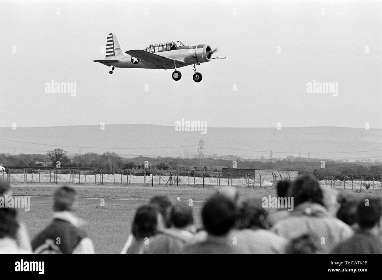 Tees Valley, Airshow l' Aeroporto di Durham Tees Valley, Darlington, County Durham, sabato 14 maggio 1989. Vultee BT-15 Valiant N58566 Foto Stock