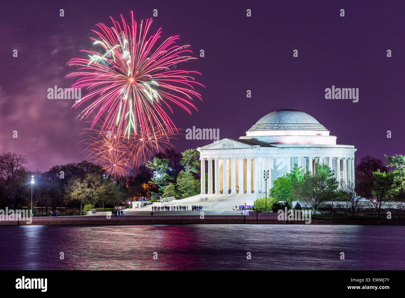 Washington DC, Stati Uniti d'America Tidal Basin fuochi d'artificio. Foto Stock